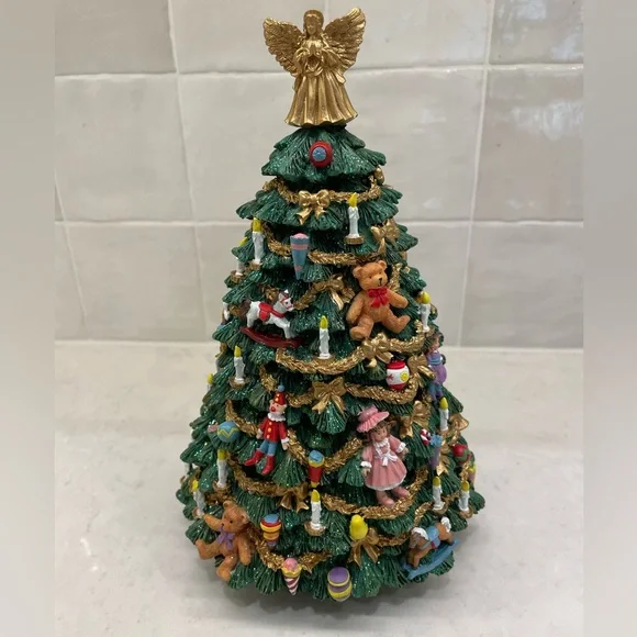 The San Francisco Music Box Company Christmas Tree Music Box - Picture 1 of 4